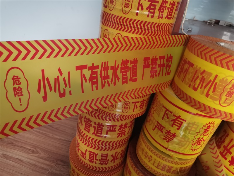 玻璃鋼警示樁應用范圍廣泛的原因